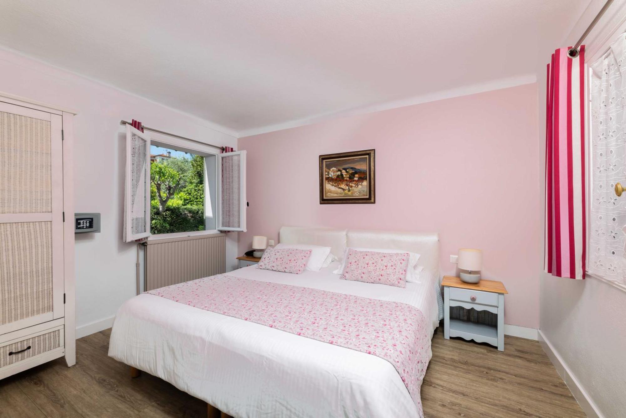 Hotel Mas Djoliba Antibes Habitación foto