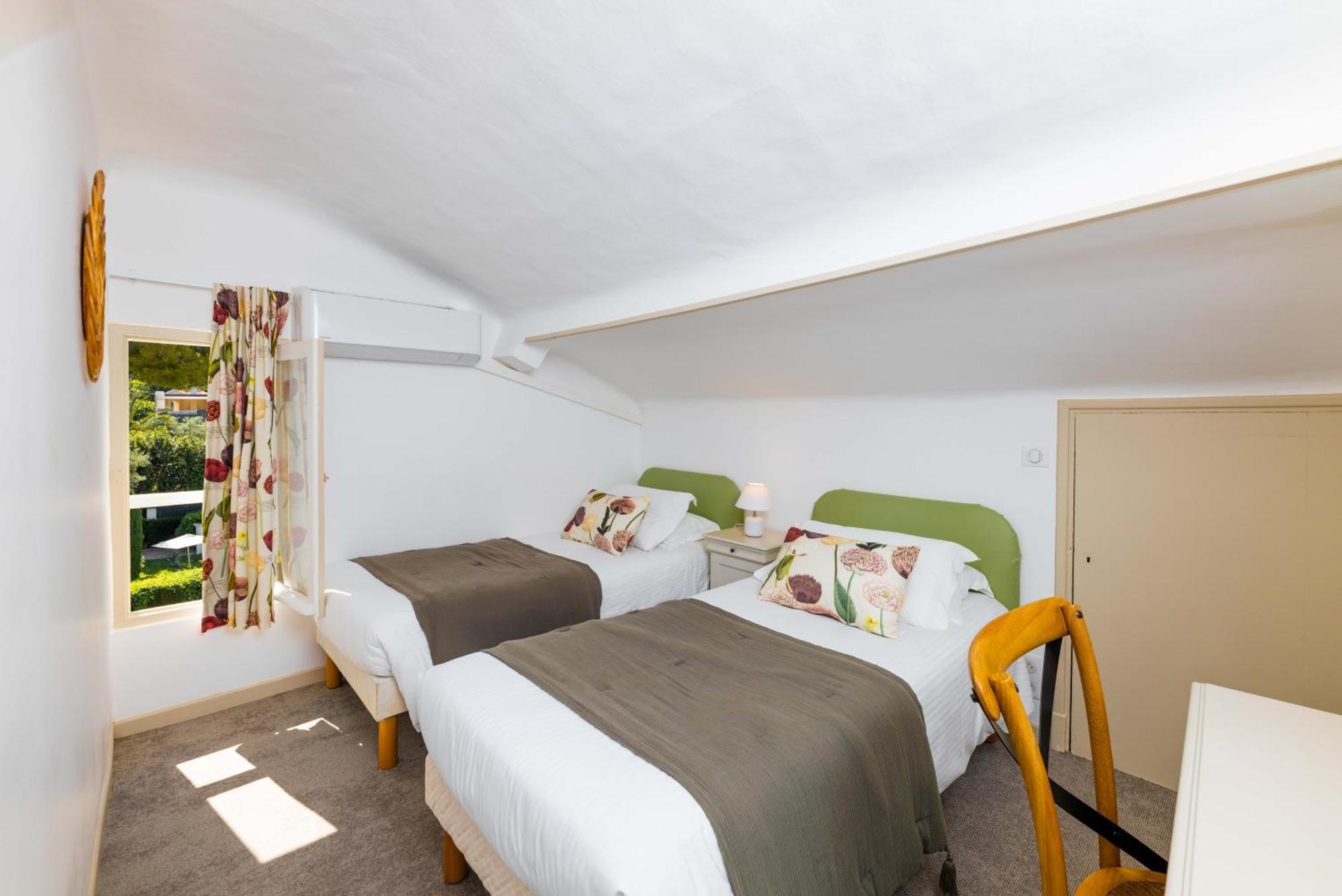Hotel Mas Djoliba Antibes Habitación foto